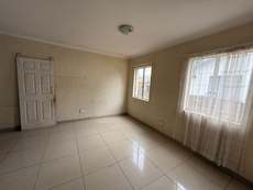 Featured Photo1 - ON-SITE AUCTION - 4-BEDROOM FAMILY HOME IN IMPALAPARK EXT 1, BOKSBURG