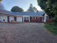 Featured Photo2 - NORTHCLIFF - 3 BEDROOM HOME AND POOL (3029m2 STAND) FURNITURE & ELECTRONIC COMPONENTS, METERS, TIMBER, SCRAP, ETC.,