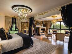 Featured Photo1 - Online Auction: Luxury 4-Bedroom Home with River Views - Parys Golf & Country Estate, Free State Province