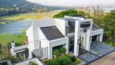 Featured Photo2 - Deceased Estate Auction: 4-Bedroom Multi-Level House With Boat House - Kosmos Estate, Hartbeespoort Dam
