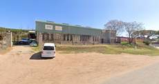 Featured Photo2 - LIQUIDATION - Large Industrial Warehouse and Offices in Uitenhage