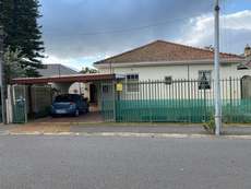 Featured Photo2 - GR4 Zoning - 3 Bedroom House in Diep River