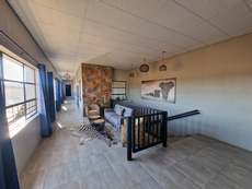 Photo - LARGE WAREHOUSE, 3 WORKSHOPS & OFFICES - BRONKHORSTSPRUIT