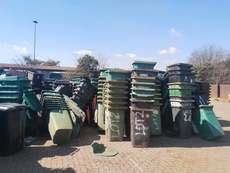 Featured Photo2 - Ekurhuleni Municipality -/+5000 Redundant/Damaged Wheelie Bins