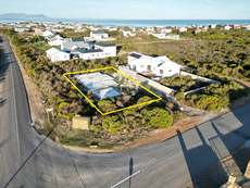 Featured Photo1 - Insolvent Estate Online Auction: ± 800m² Residential Stand, Bettys Bay, Western Cape